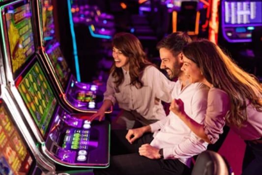 ClupVegas Online Slots VIP Cashback Bonus နှင့် ငွေသွင်းငွေထုတ် ဝန်ဆောင်မှုများ